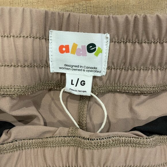 Alder Apparel Go Explore Essential Pants - Picture 5 of 7